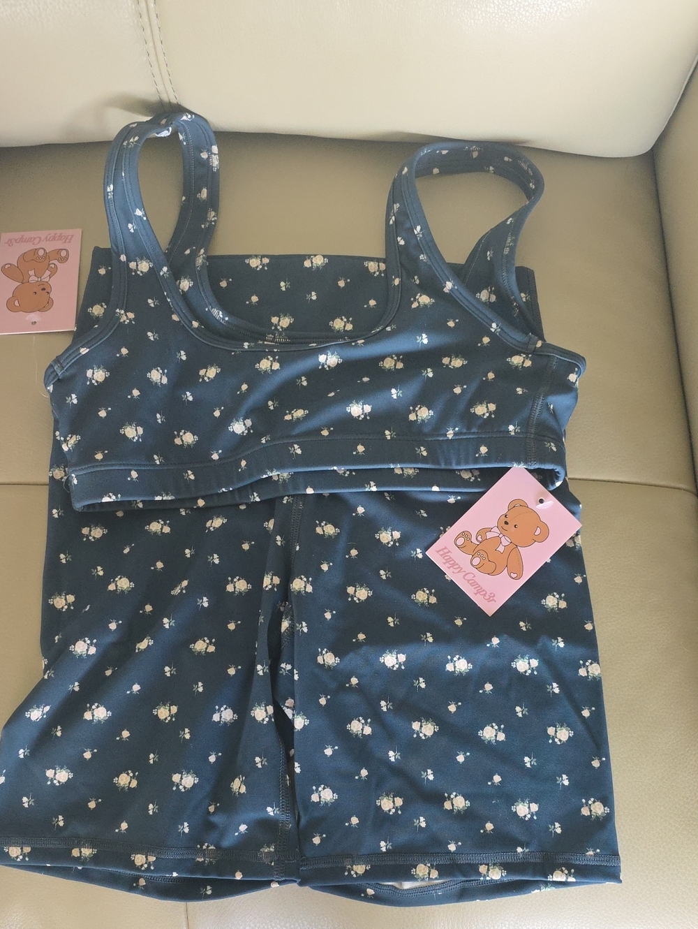HAPPY CAMP3R ATHLETIC SET NWT SZ SM